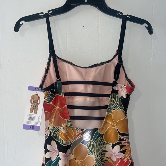 HURLEY One Piece Swimsuit Sz XS - Picture 5 of 12
